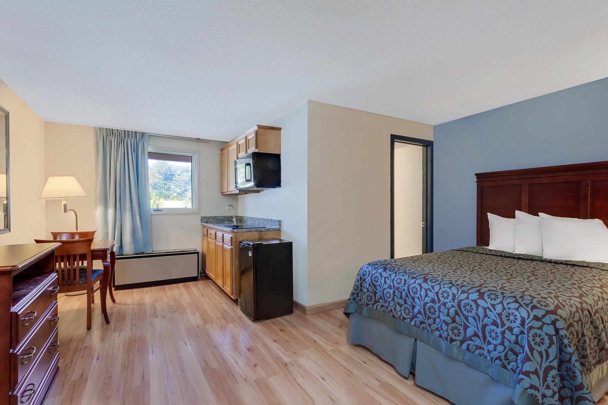 Days Inn By Wyndham Shrewsbury Worcester Екстериор снимка